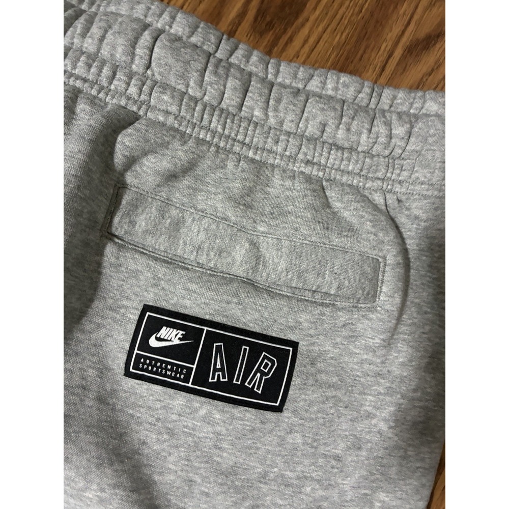 #M108 Nike Fleece Shorts Mens XXL Gray Sportswear A CN9129-063 8" Inseam - Picture 4 of 7